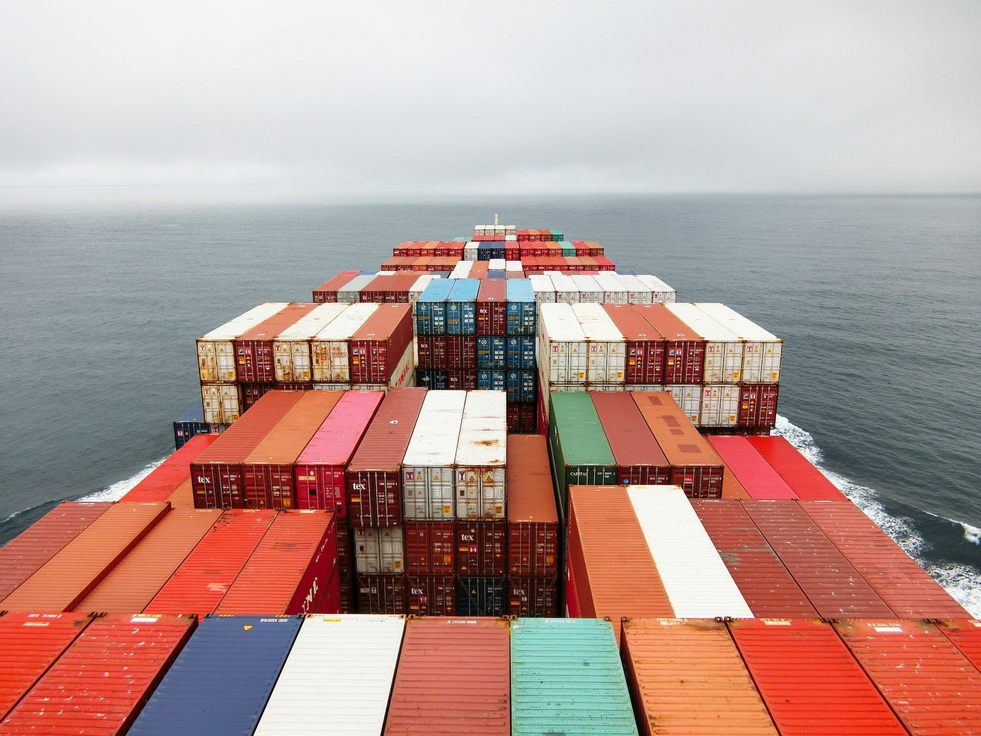 Megabuques de contenedores: Conoce sus implicaciones en los procesos de transporte
