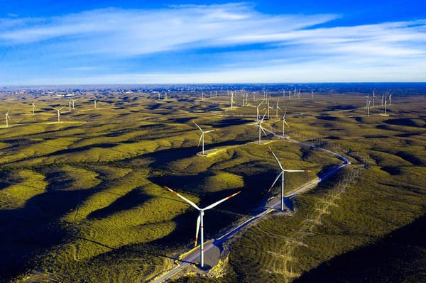 Banobras destina financiamiento para energía renovable 2026